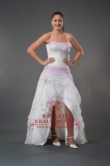 Brautkleid Bremgarten – zwei Hochzeitskleider in Einem