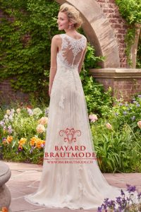 Hochzeitskleid Uri ein Brautkleid im Bohemian-Style mit Spitzenträgern