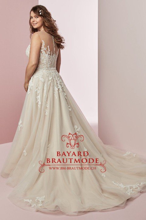 Brautkleid Neuenburg ist ein klassisches und romantisches A-Linie Brautkleid