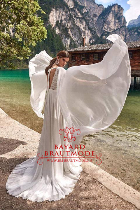 Hochzeitskleid Zentralschweiz ist ein luftiges A-Linien Hochzeitskleid