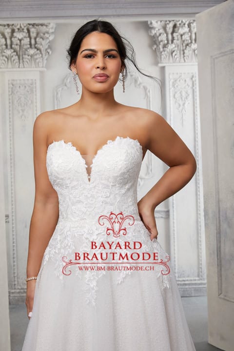 Brautkleid Altdorf mit Herzausschnitt für Plus Size Bräute