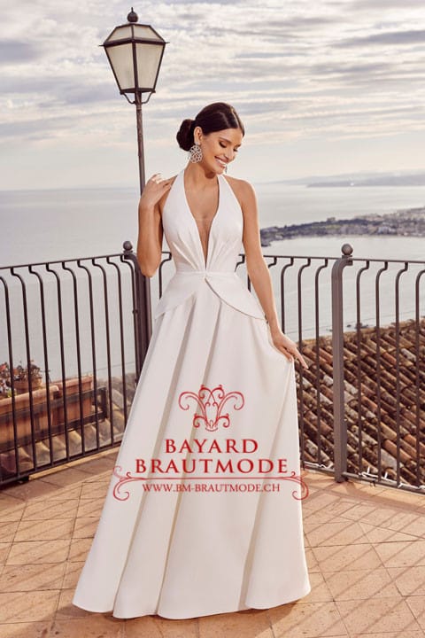Hochzeitskleid Boswil – Schlichtes A-Linie Brautkleid mit tiefem V-Ausschnitt